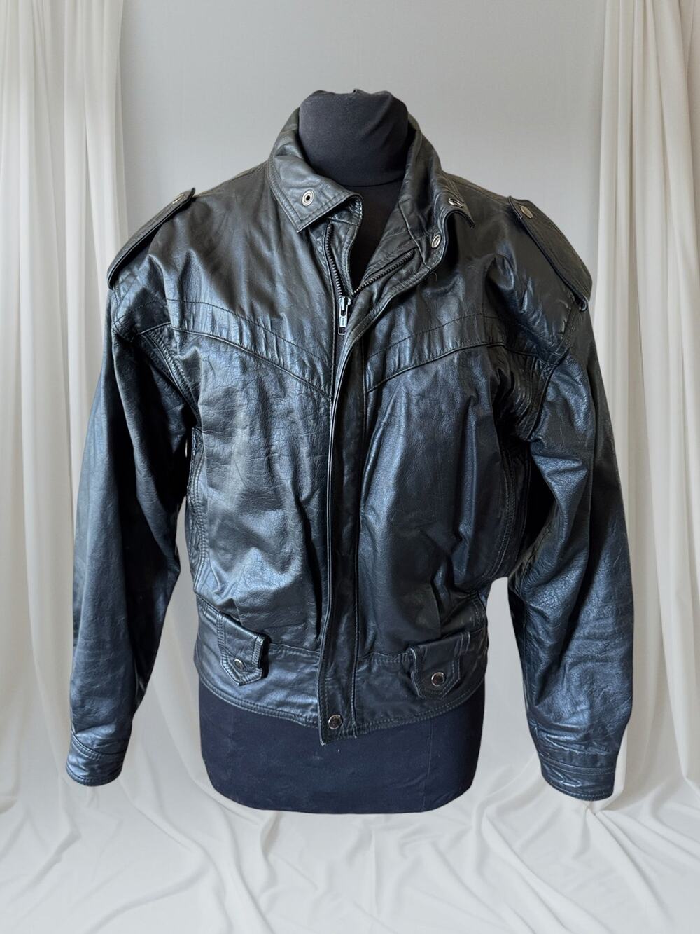 Women's Vintage 1980s Leather Moto Jacket, Medium